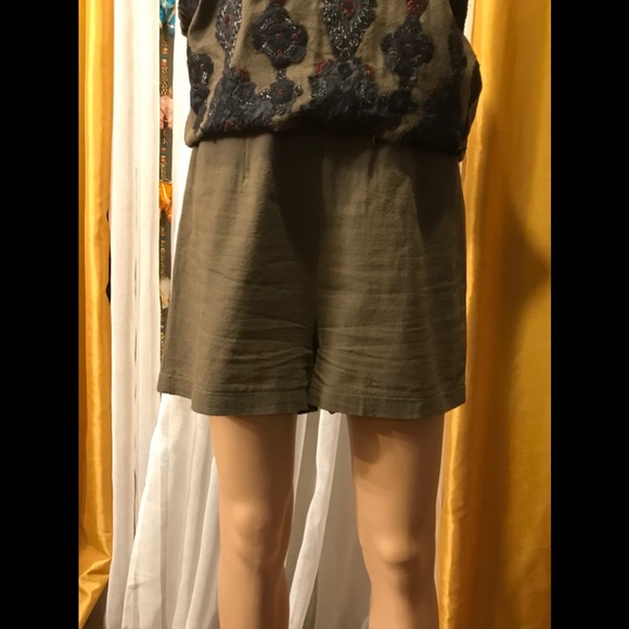 Piper By Townsen BEI OLIVE embroidered Romper M - Picture 10 of 12